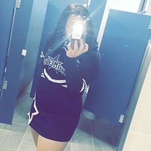 Meet your Posher, Desirae